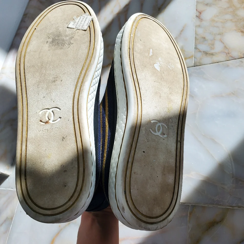 Authentic Chanel canvas leather sneakers navy blue 40.5